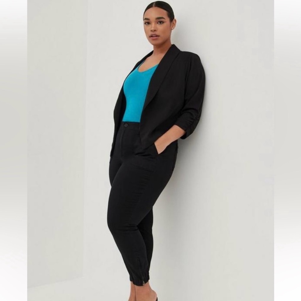 Torrid Studio Crepe Black Blazer- size 1